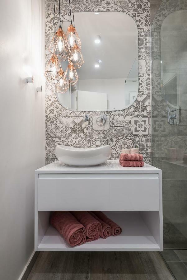 "Sunbow Earth"- Boutique New Apt In Dowtown Ateny Zewnętrze zdjęcie